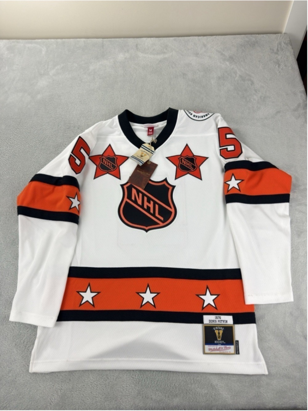 Mitchell And Ness NWT Men's Size Medium Dennis Potvin 1976 All-star White Jersey